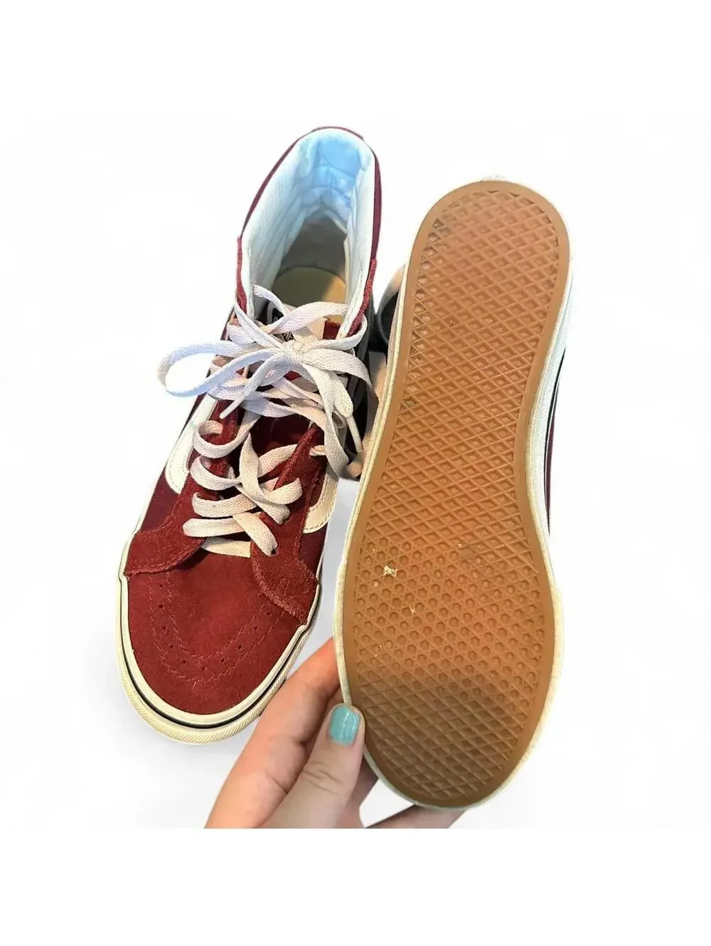 Classic Vans Sk8-Hi sneakers in a rich burgundy! Size 6.5.